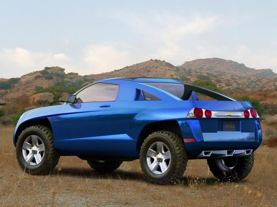  Chevrolet Borrego Concept 2001 года  (фото 8 из 11)